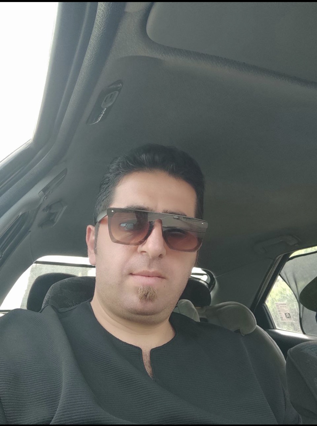 تصویر پروفایل